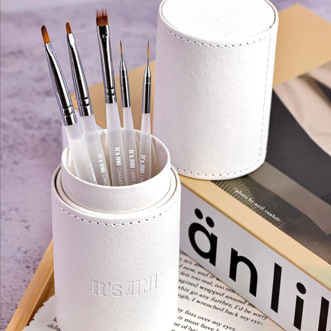 DGEL X JINI - IT'S JINI NAIL BRUSH SET