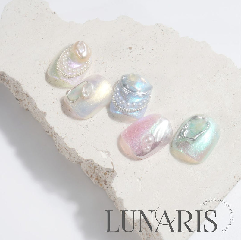 LUNARIS COLLECTION