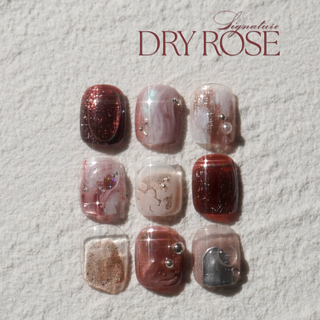 DRY ROSE COLLECTION