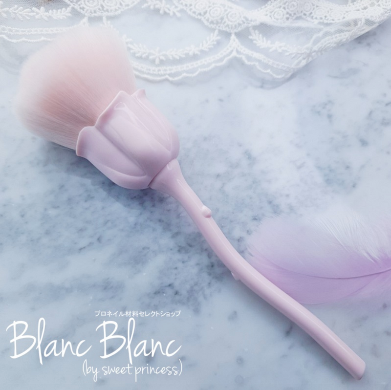 STRAWBERRY MILK ROSE DUST BRUSH