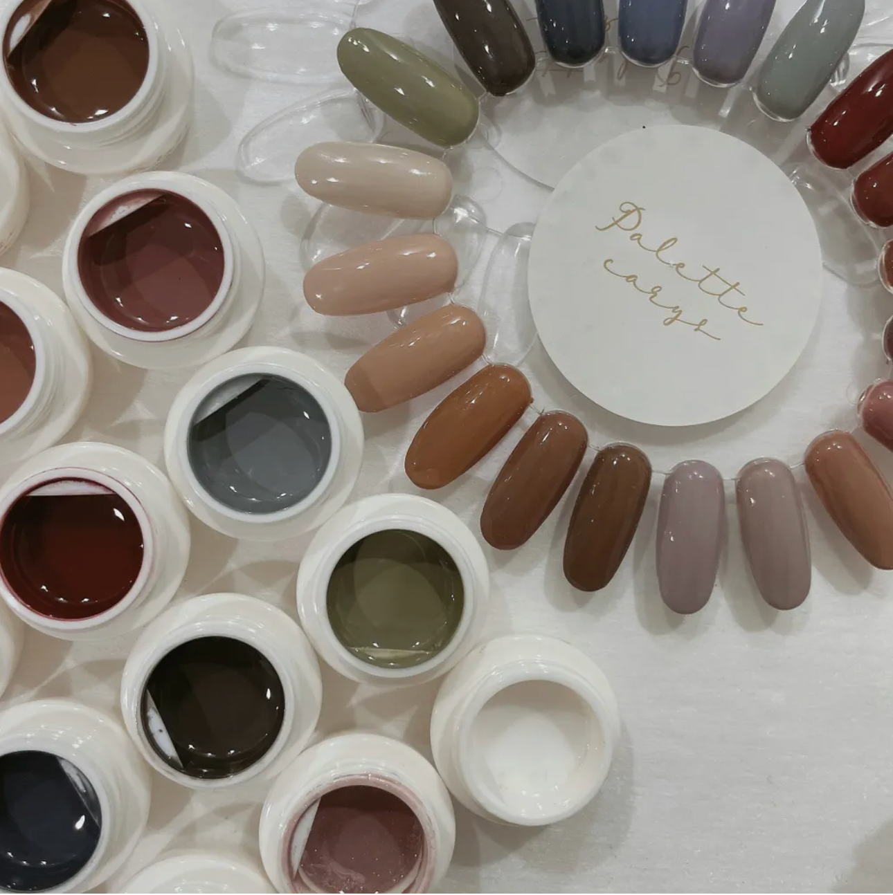 VINTAGE COLLECTION - 25 COLOURS